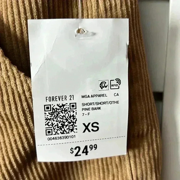 Forever 21 Corduroy Shorts Size XS Camel NWT - Picture 3 of 6